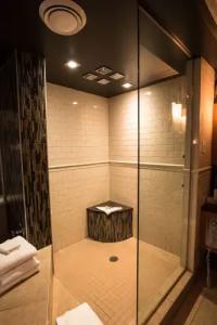 Le Chablis Cadillac - 14