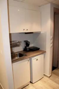 Ammos Beach Seaside Luxury Suites - 43