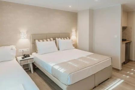 Ammos Beach Seaside Luxury Suites - 49