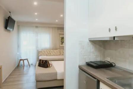 Ammos Beach Seaside Luxury Suites - 79