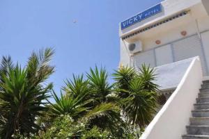 Hotel Vicky, Piso Livadi