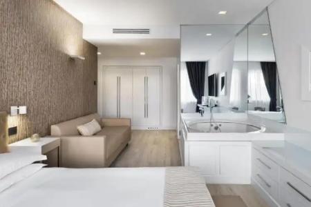 LHP Napoli Palace & SPA - 49