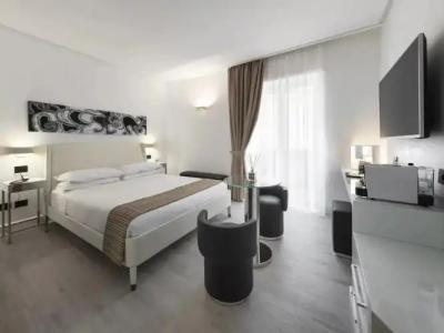 LHP Napoli Palace & SPA - 41