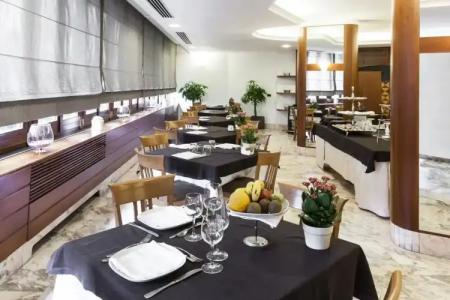 LHP Napoli Palace & SPA - 32