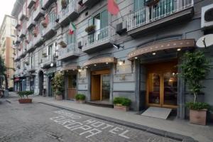 Grand Hotel Europa & Restaurant, Naples