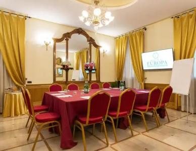 Grand Europa & Restaurant - 23