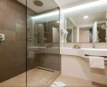 Holiday Inn Naples, an IHG - 43