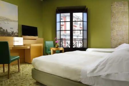UNAHOTELS Napoli - 41