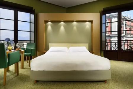UNAHOTELS Napoli - 38
