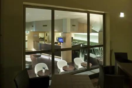 UNAHOTELS Napoli - 26