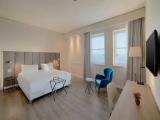 Family Triple room with city view
