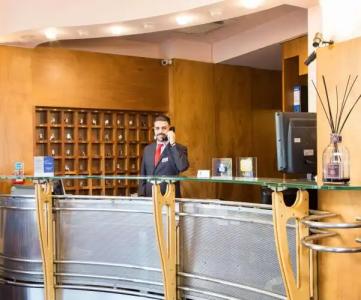 Best Western Plaza - 24