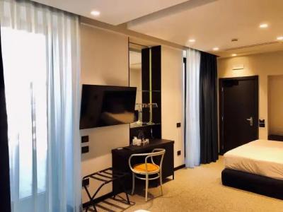 Best Western Plaza - 4