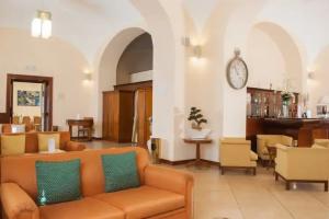 Le Cheminée Business Hotel Napoli, Naples