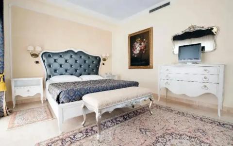 Grand President - 30