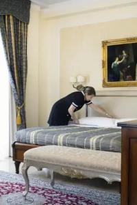 Grand President - 24