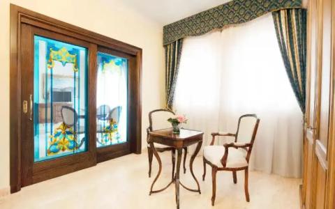 Grand President - 37