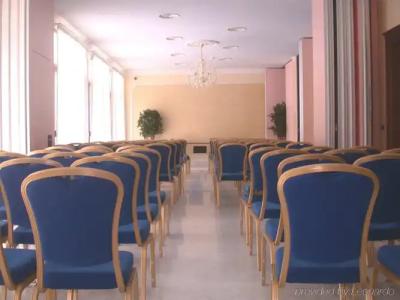 Grand President - 15