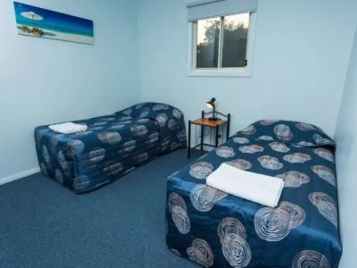 Beach Cabins Merimbula - 2