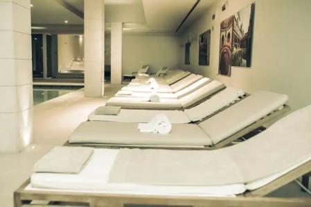 Splendido Bay Luxury Spa Resort - 25