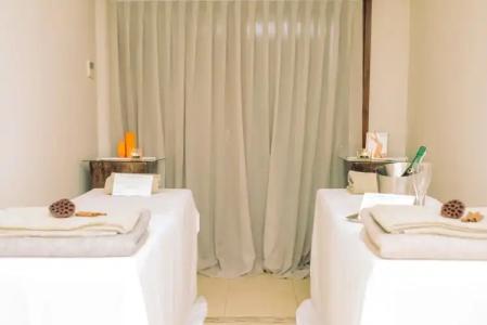 Splendido Bay Luxury Spa Resort - 24