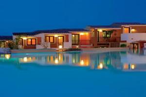 Porto Pozzo - Hotels