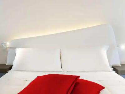 Ibis Styles Palermo President - 3