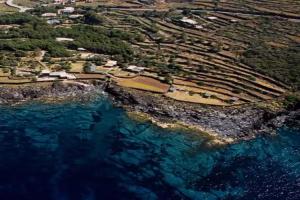 Guest House «Relais Euterpini», Pantelleria Village