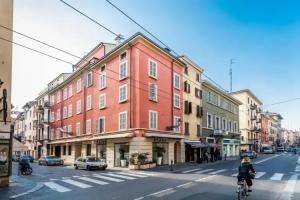 Savoy Hotel, Parma