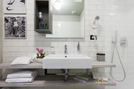 Nautilus Family - 121