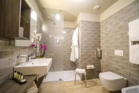 Nautilus Family - 55