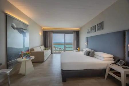 Nautilus Family - 114