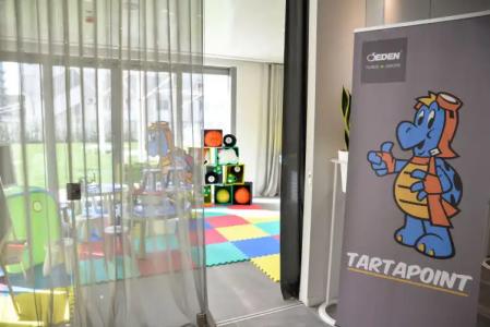 Nautilus Family - 30