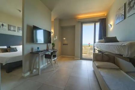 Nautilus Family - 186