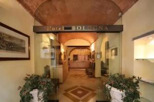 Hotel Bologna, Pisa