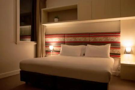 Best Western Melbourne City - 17