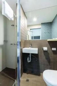 Best Western Melbourne City - 57