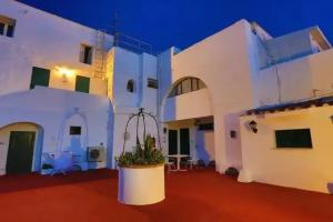 Hotel «Torre Dei Borboni», Ponza Village