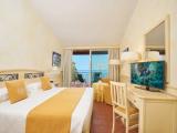 Standard Triple room with balcony and with sea view
