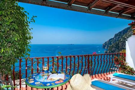 Eden Roc Suites - 252