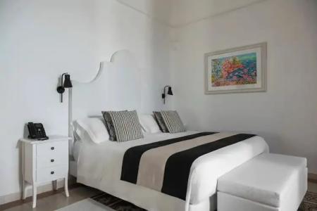 Eden Roc Suites - 469