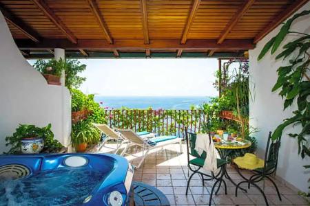 Eden Roc Suites - 264