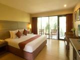 Superior Double room with pool view