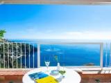 Deluxe Triple room with balcony and with sea view