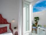 Standard room with partial sea view