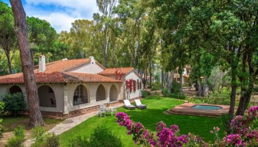 Is Morus Relais - 23