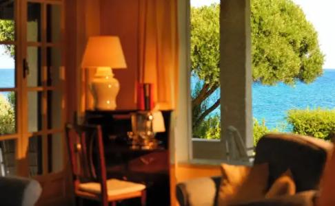 Is Morus Relais - 60