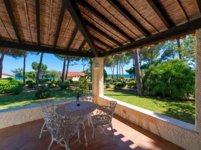 Is Morus Relais - 25