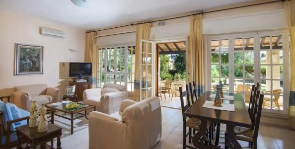 Is Morus Relais - 56