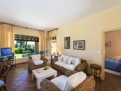 Is Morus Relais - 48